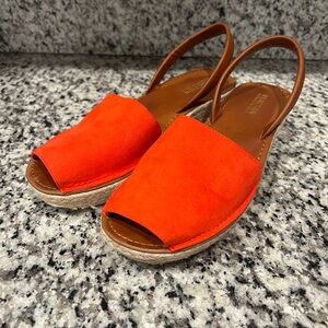 Kenneth Cole Reaction Red & Brown Espadrille Wedge Sandals Size 9